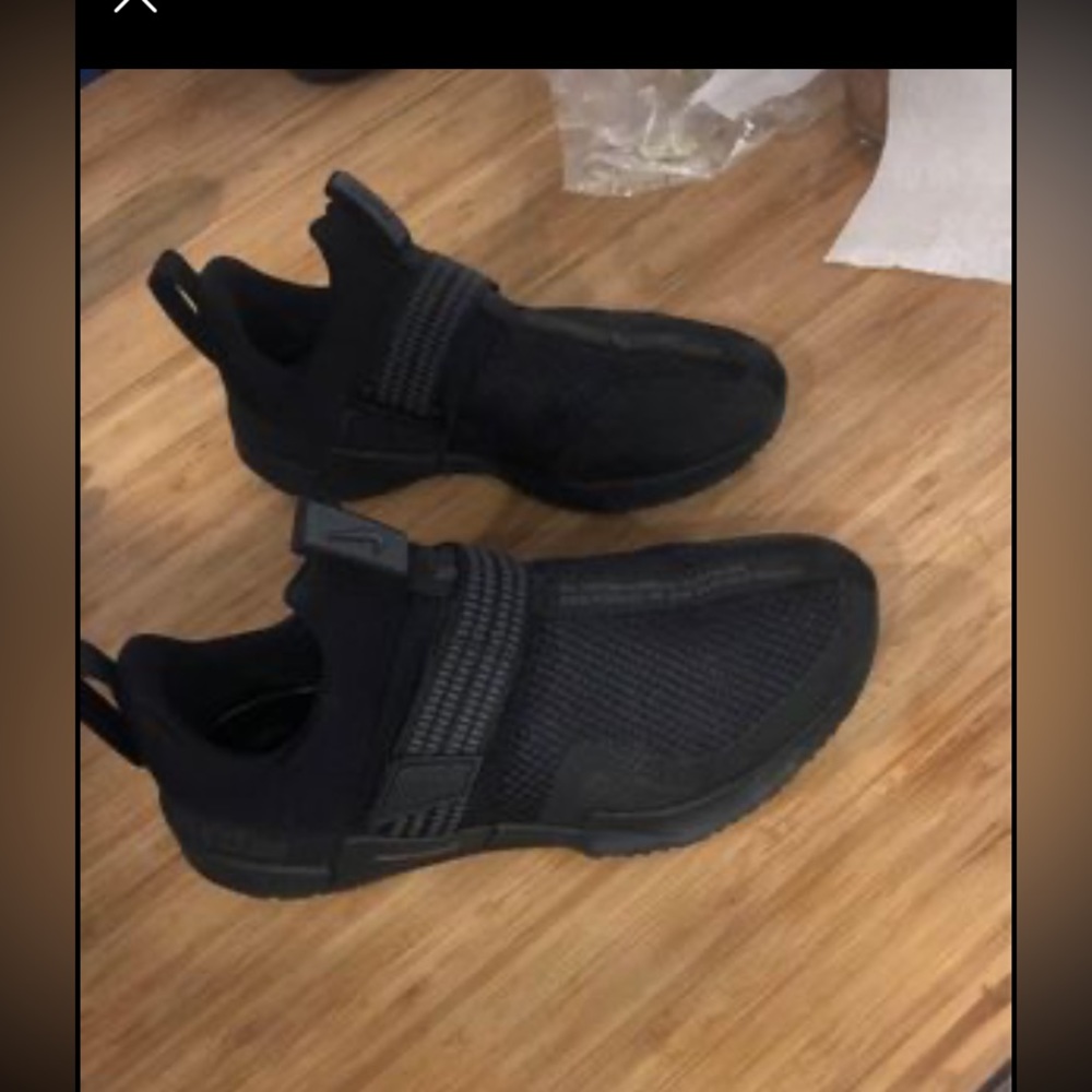 Women/men Nike metcom (men 7.5, women 9)
